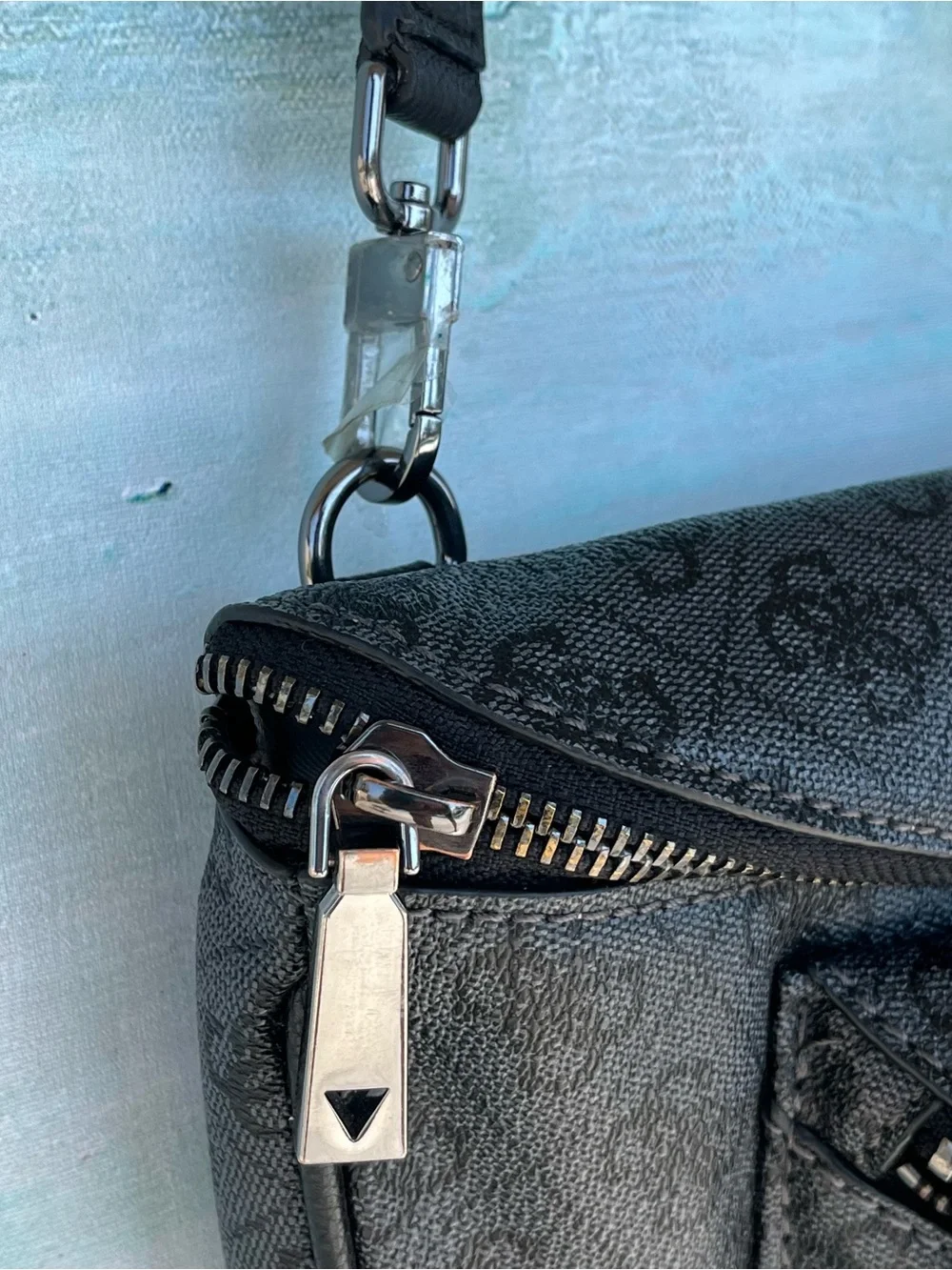 GUESS Manhattan Belt Bag Fanny Pack Sling Bag Charcoal 4G Monogram Logo